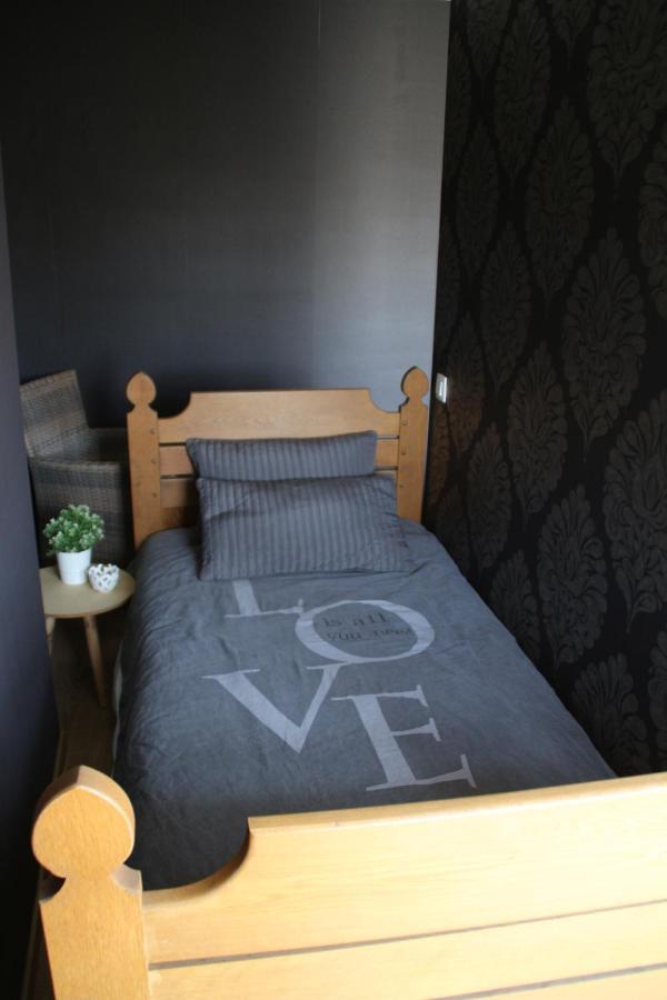 Het Populierennest Villa มิดเดิลแกร์เกอ ภายนอก รูปภาพ